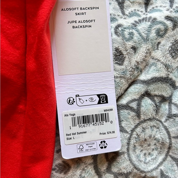 Summer is NOT over skirt - Picture 5 of 7